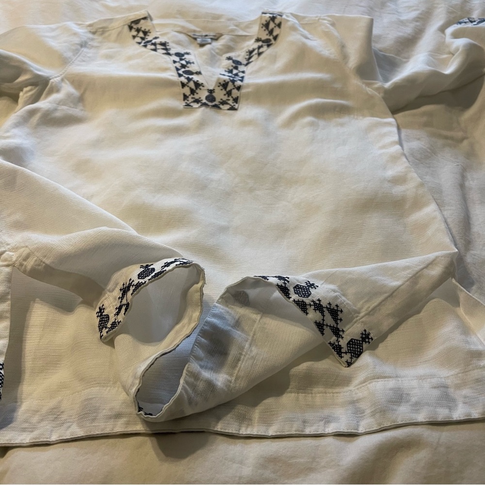 Tommy Bahama linen blend embroidery‎ blouse - Picture 6 of 10